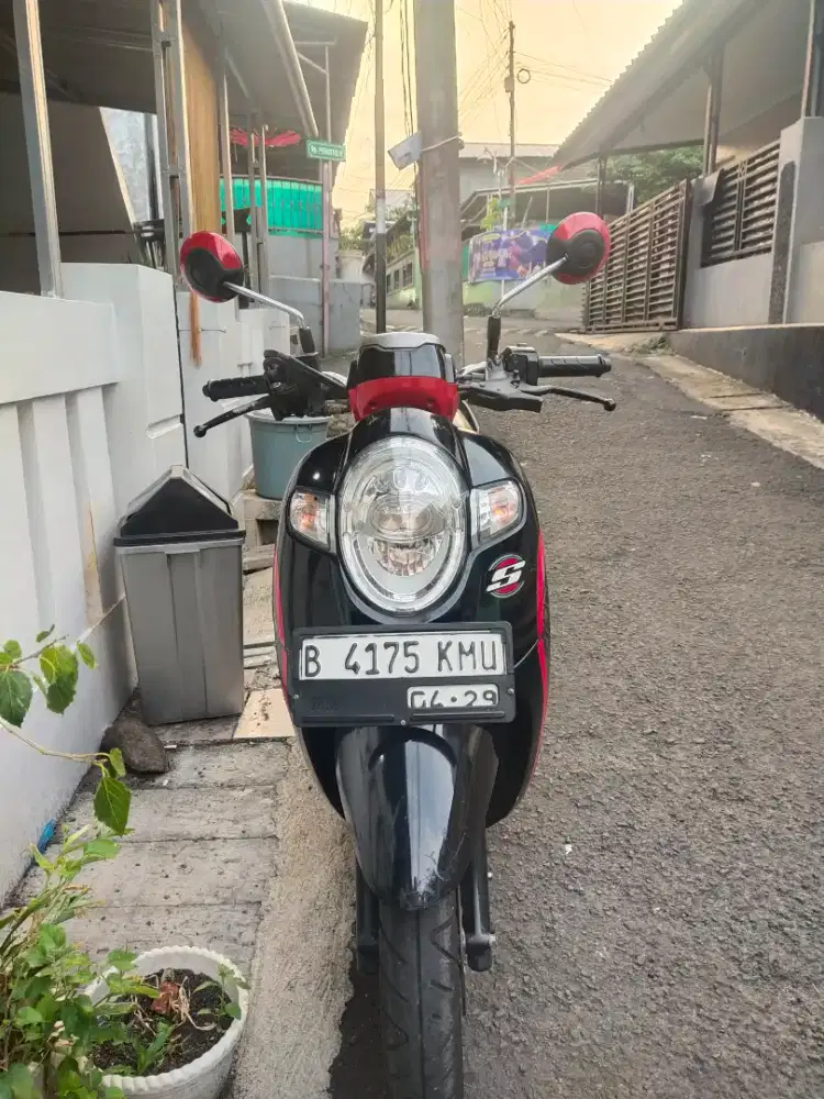 Honda Scoopy fi sporty