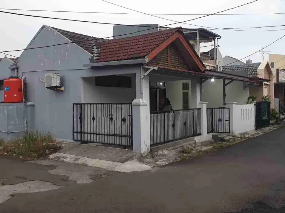 dijual rumah di taman harapan Baru bekasi