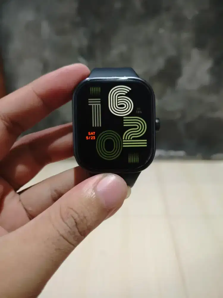 Smartwatch Redmi Watch 5 Kondisi Like New