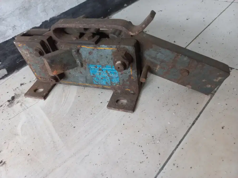 Gunting besi beton Muller 60N 18 asli bekas masih baik