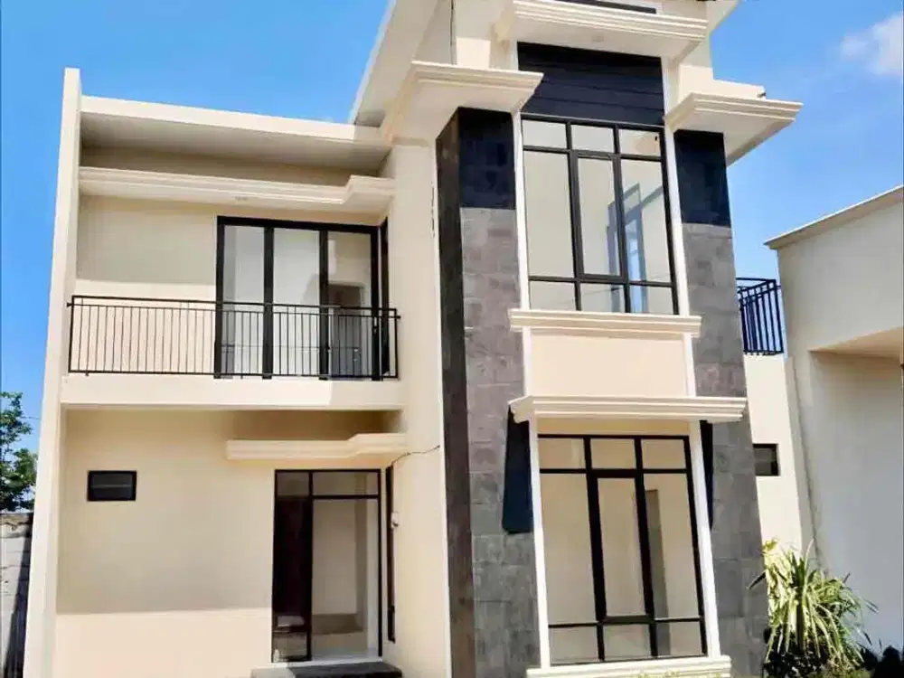 Rumah 2 Lantai Karanglo Dekat Depo Bangunan