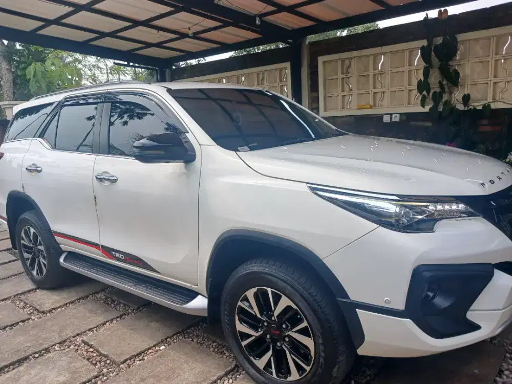 Dijual fortuner trd