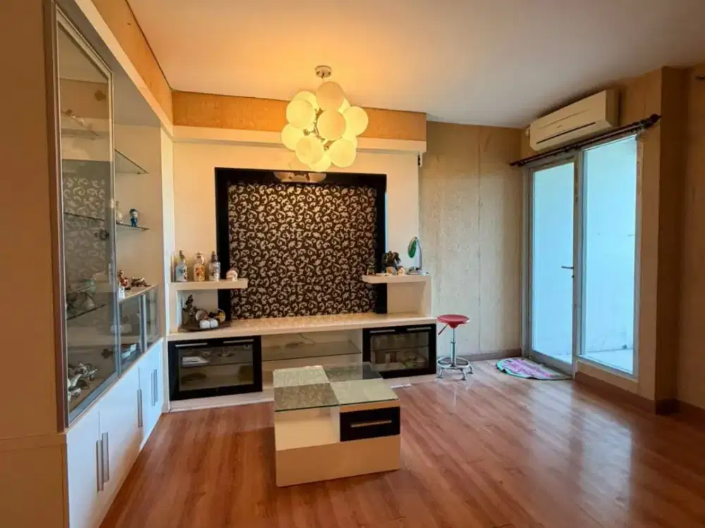 East Coast Apartment  Tower Topaz Lantai 15 - Full Furnished  - View laut