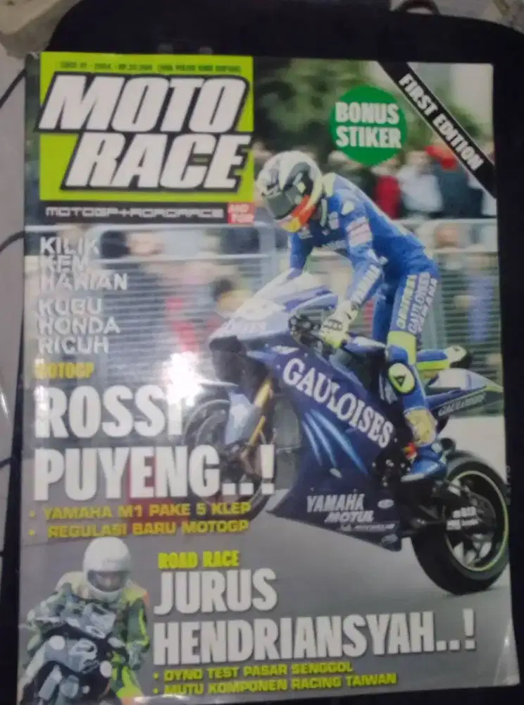 Majalah motoracce edisi perdana