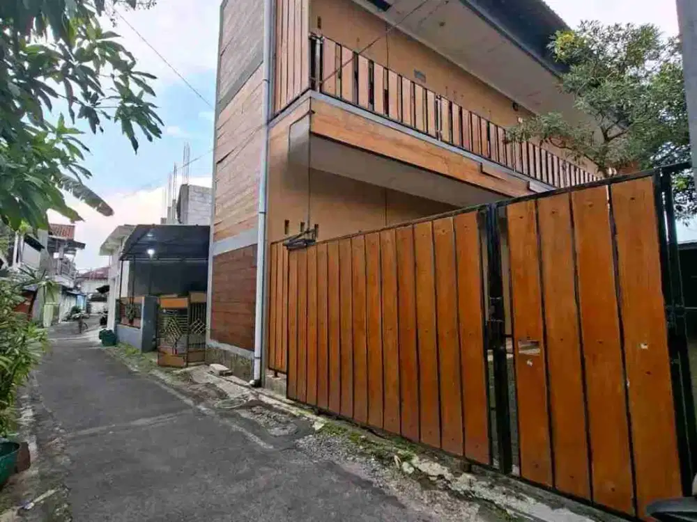 dijual kos jajar laweyan solo