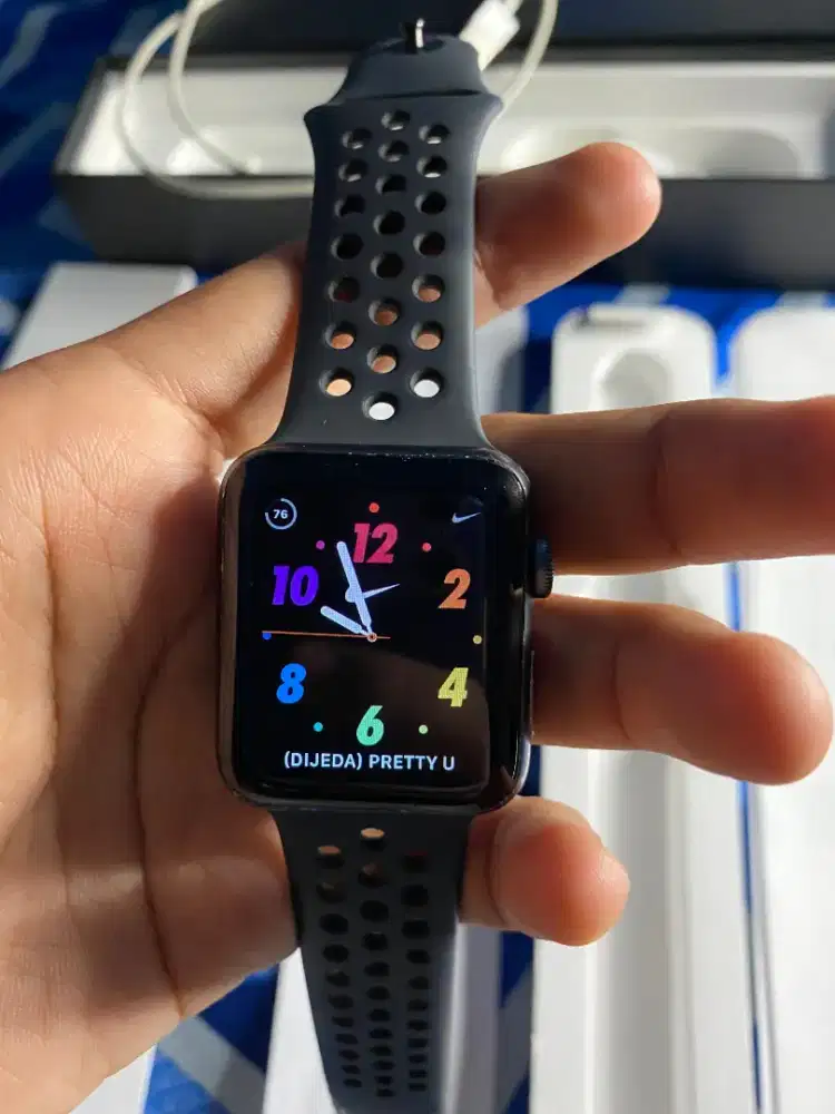 Apple Watch Series 3 Nike + 42 MM ex iBox
Bh 83%