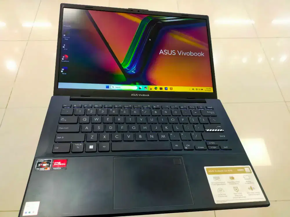 Dijual laptop Asus Vivobook GO 14 AMD RYZEN 3-7350 Ram 8GB SSD 512GB