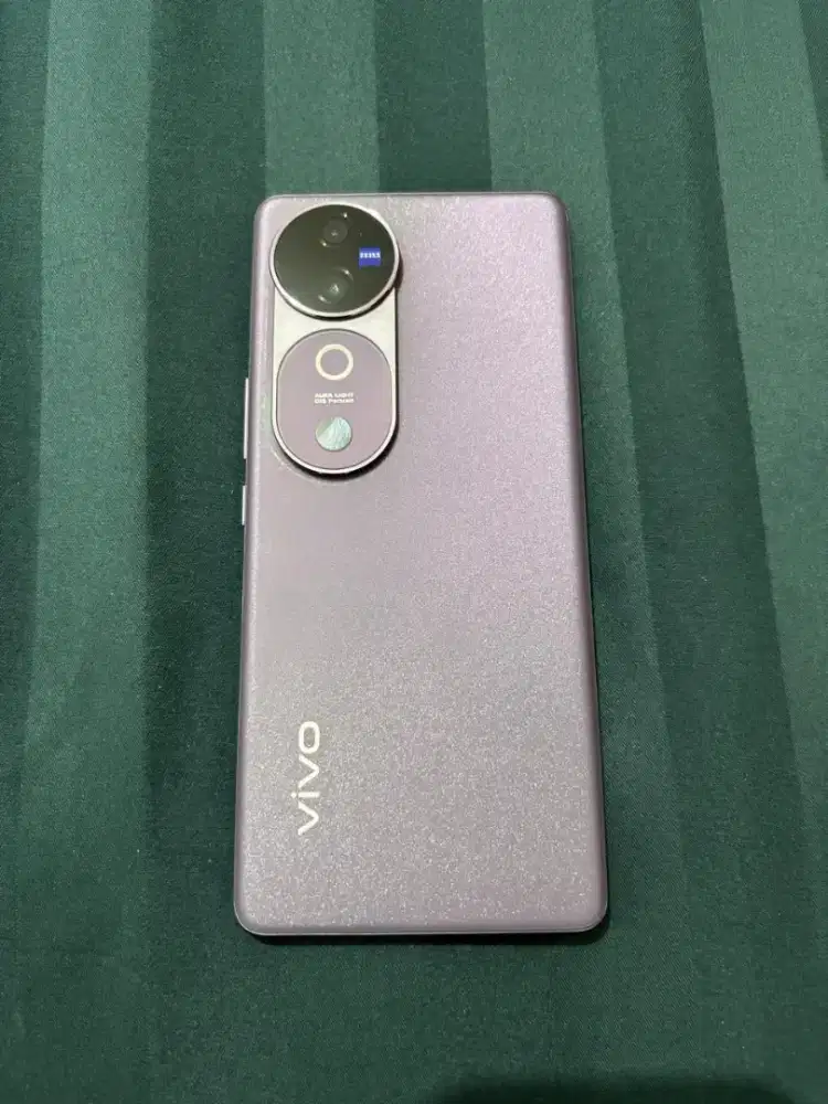 Second VIVO V40 5g ram 12/256 msh garansi
