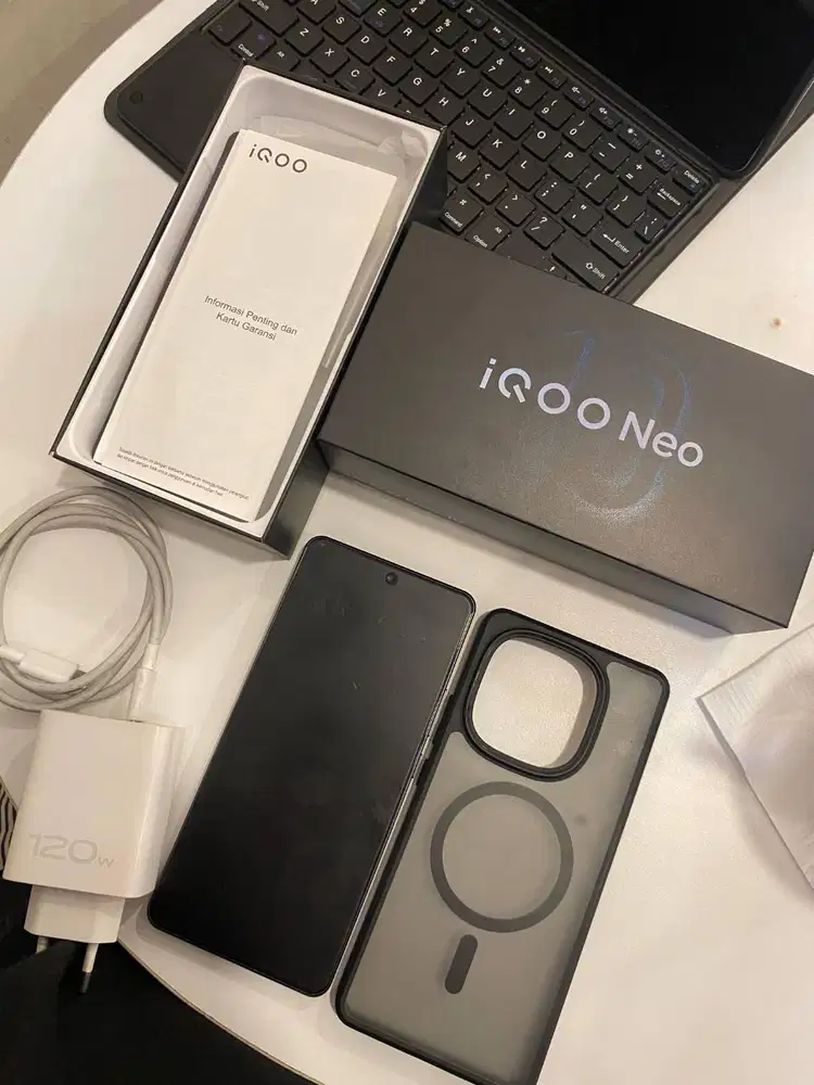 IQOO Neo 10 8/256GB Fullset