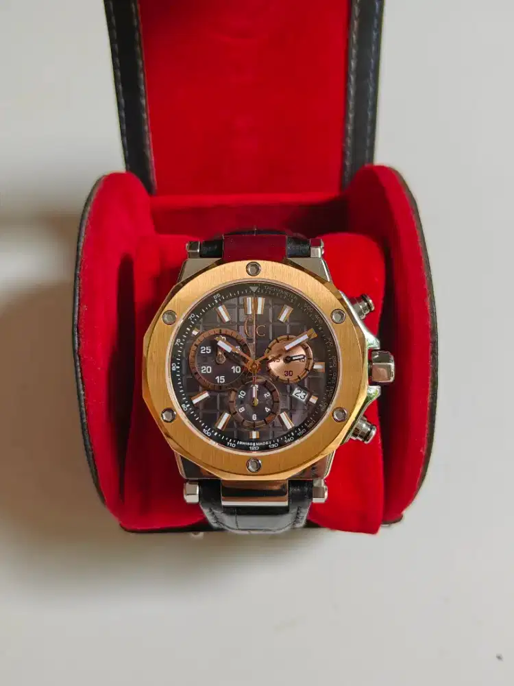 GC guess collection X72005G2S original bekas bagus normal semua