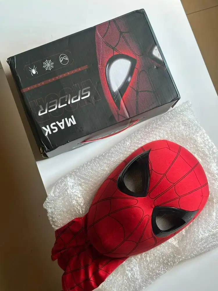 topeng spiderman