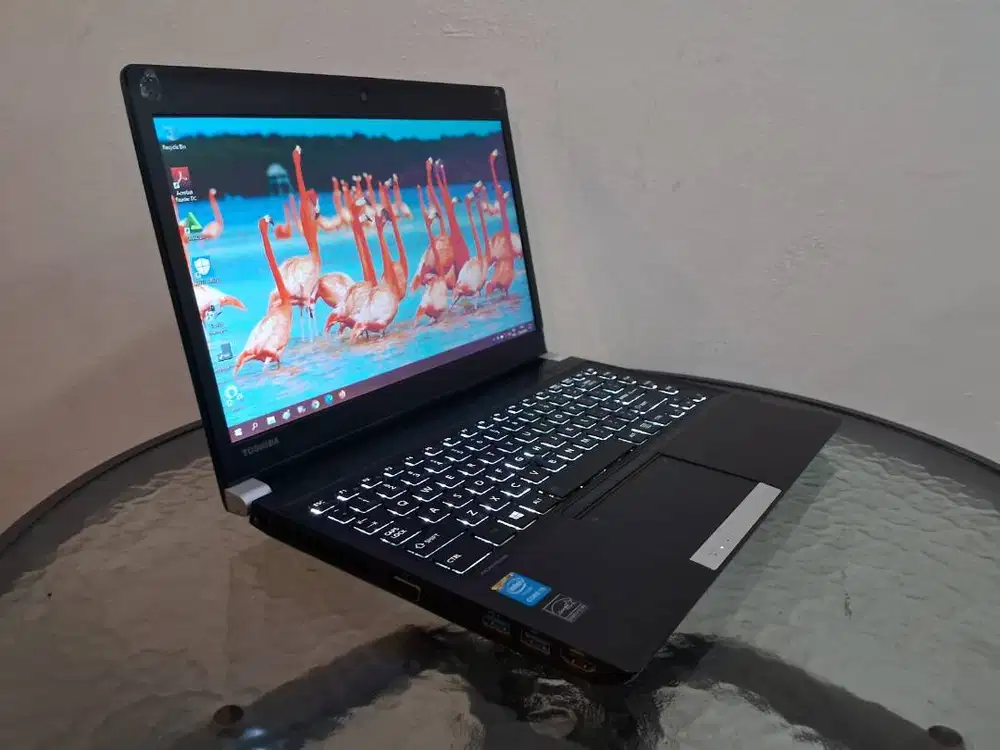 Laptop Core i5 4GB Win ORI Key Nyala SSD ReadyUp Anti Gores Ngebu