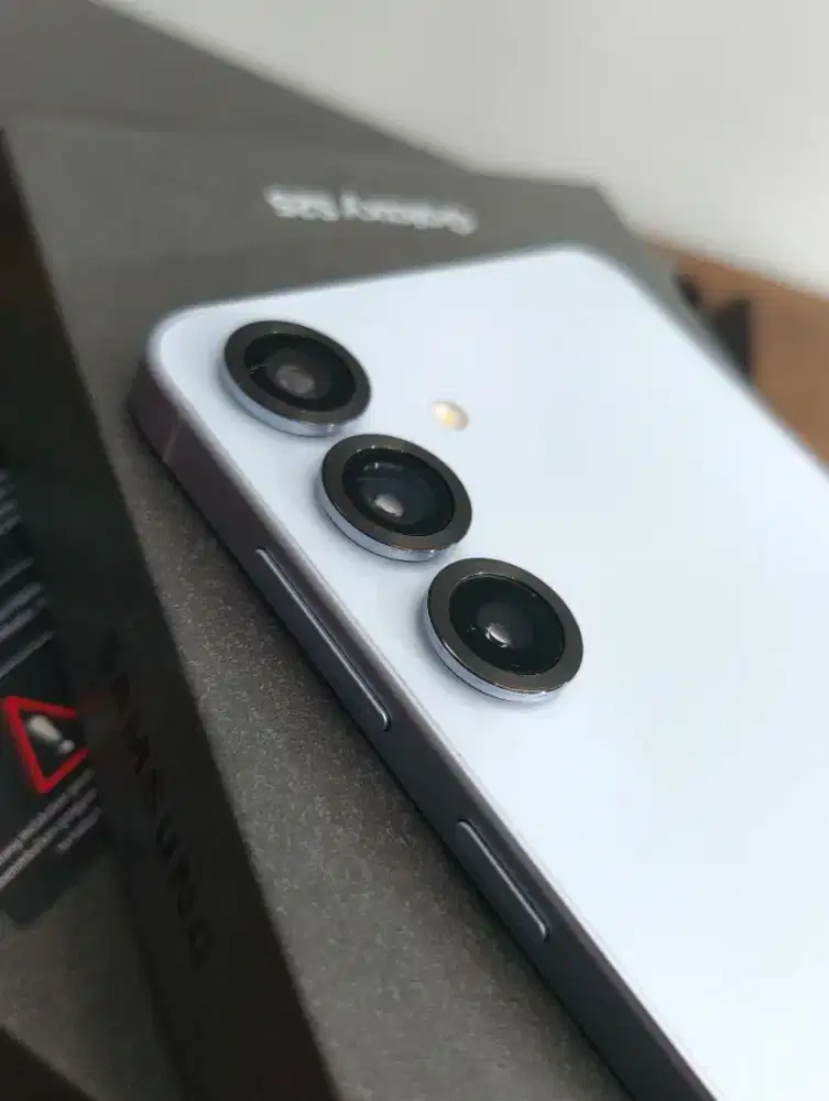 Samsung S25 5G 12/256 bekas sein resmi