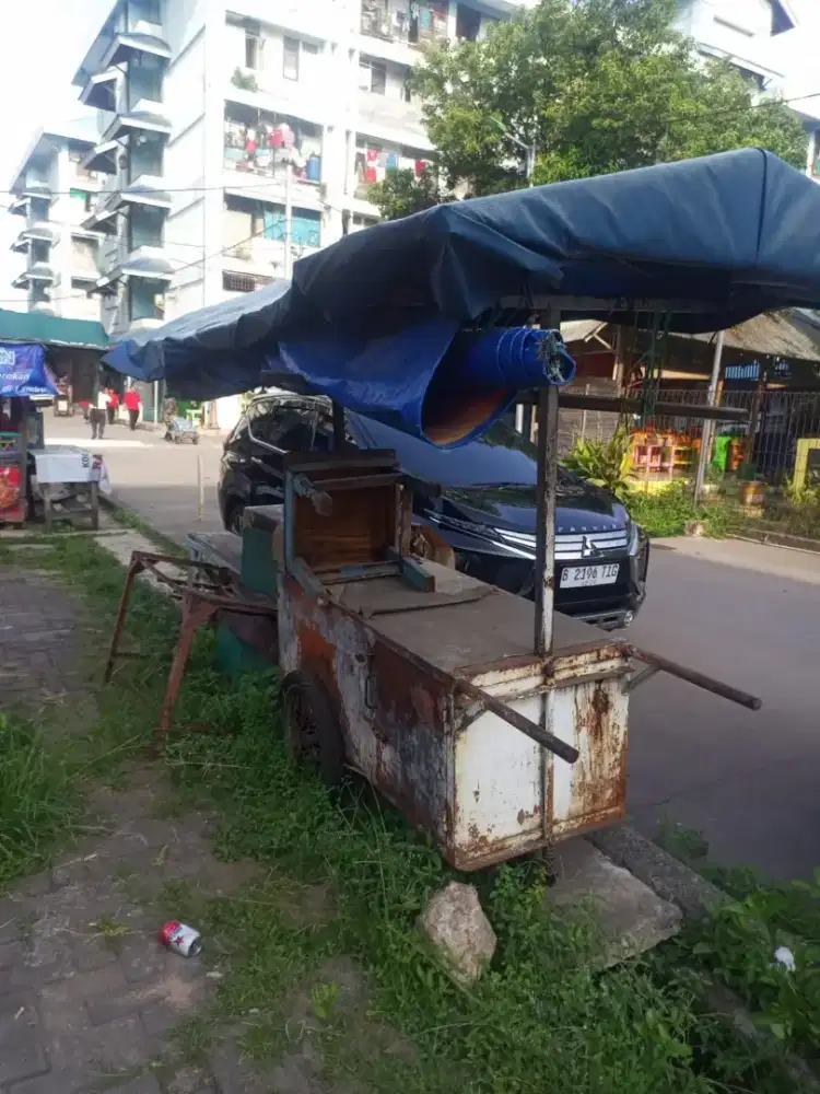 Gerobak besi jual cepet