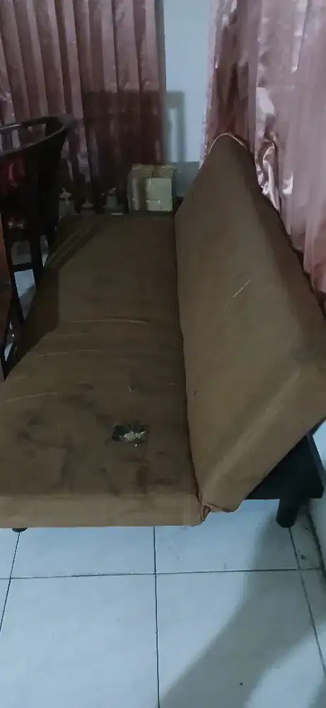 Dijual cepat sofa bed