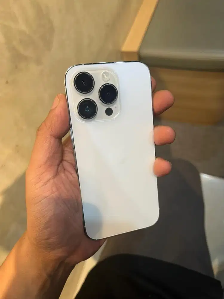 Iphone 14 pro 512GB silver  No minus