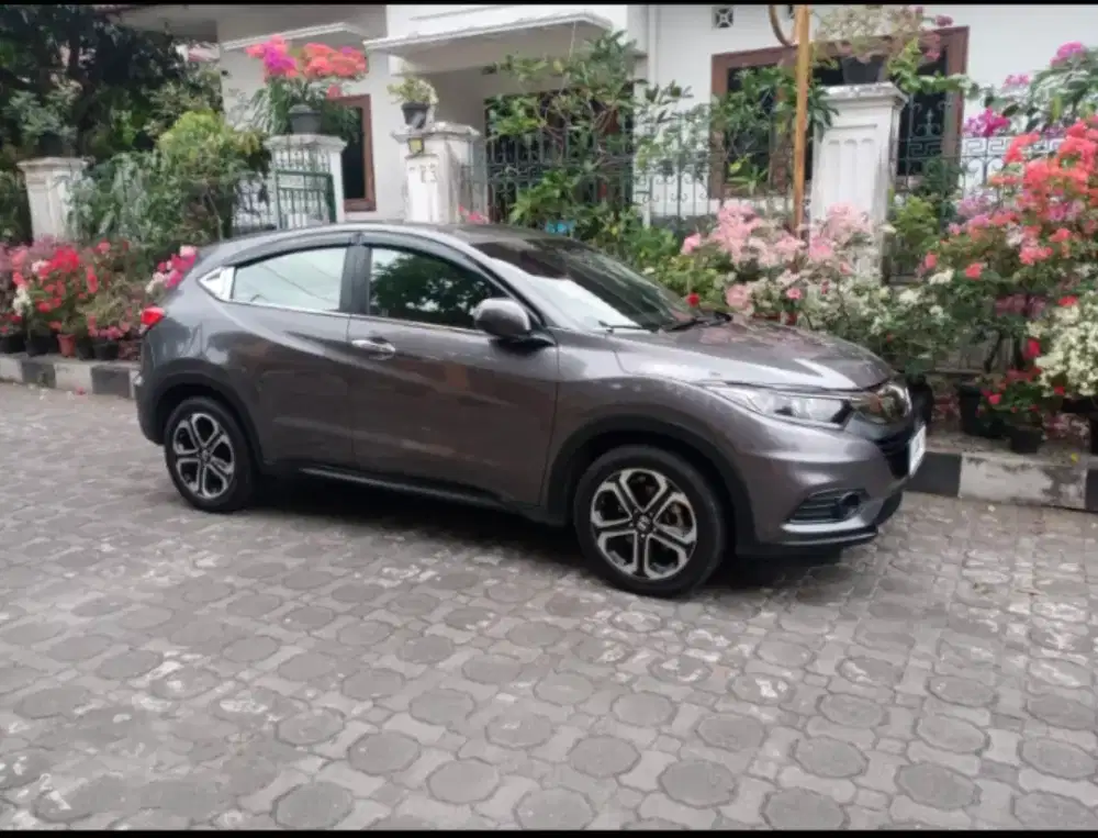 Honda HRV E Matic 2022, AB, Km52rb, Orisinil, Pribadi, mulus Terawat