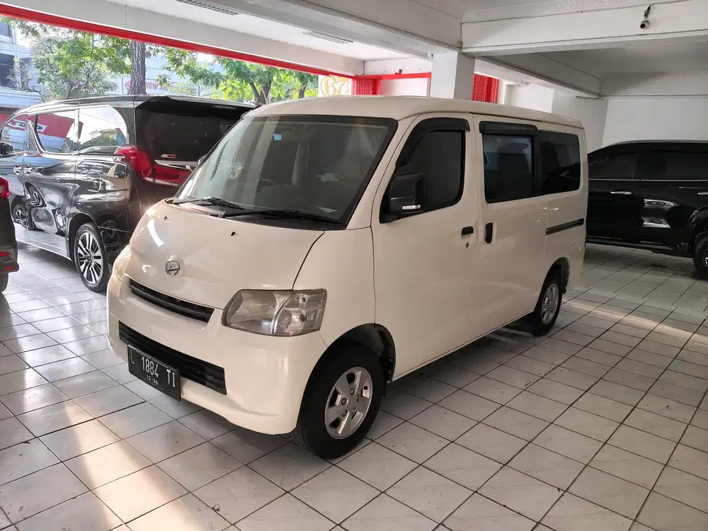 Km71rb Gran Max 2016 Tgn1 L an perorangan putih