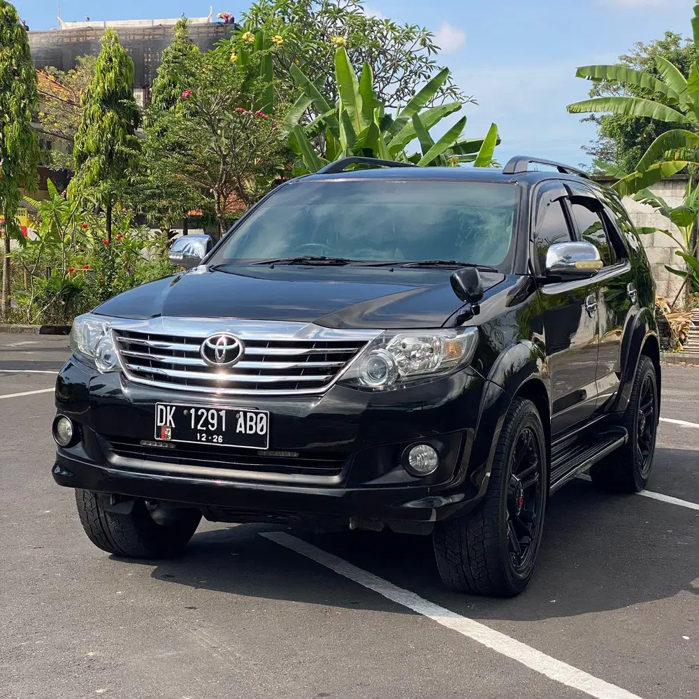 Toyota Fortuner V 4x4 2.7 Bensin AT - 2009