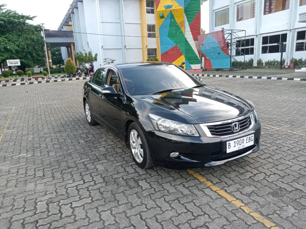 Honda Accord matic istimewa