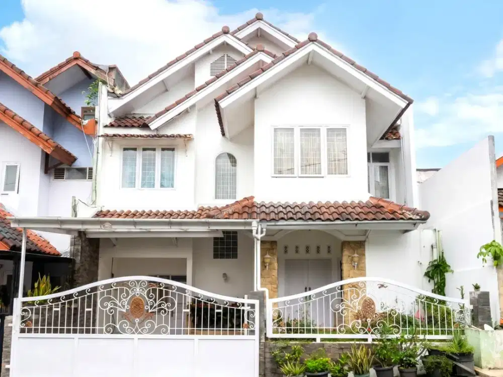 Rumah Bagus di Komplek Bojongkoneng Cikutra Cigadung Kota Bandung