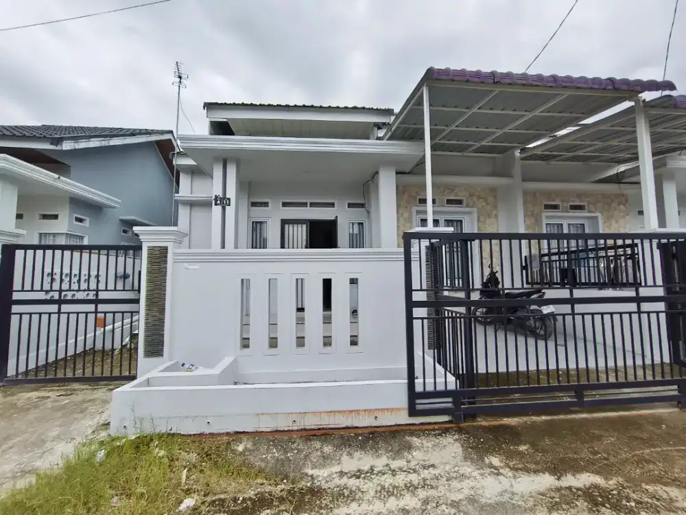Disewakan rumah semi cluster/perumahan siteba