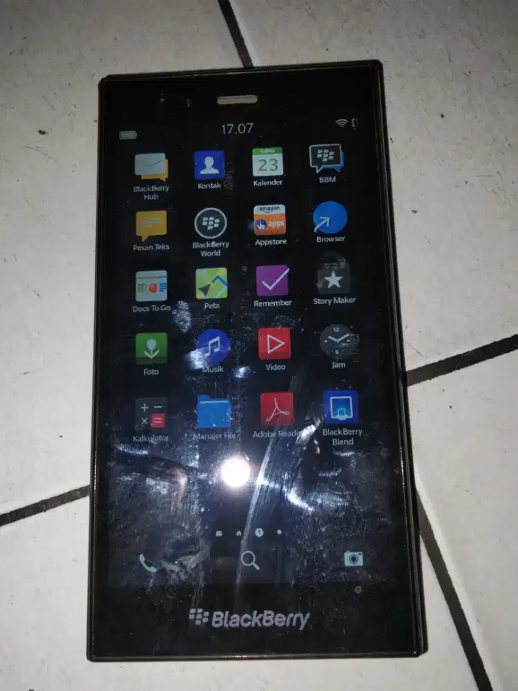 Di jual BlackBerry z3