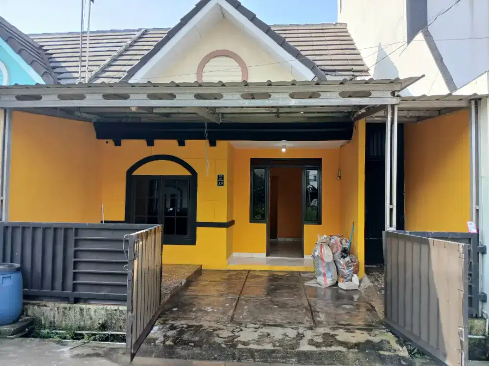 Di kontrakan rumah pertahun, kondisi bersih, rapih dan terawat