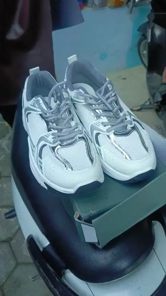 sepatu lokal merk CANI