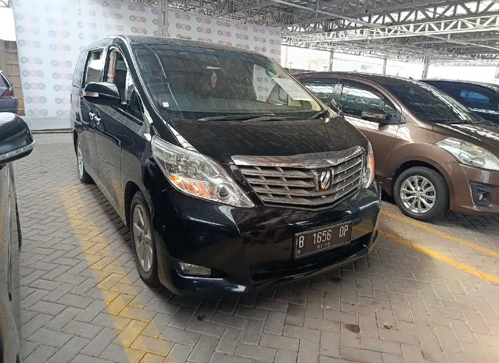 Toyota Alphard 2010 Bensin