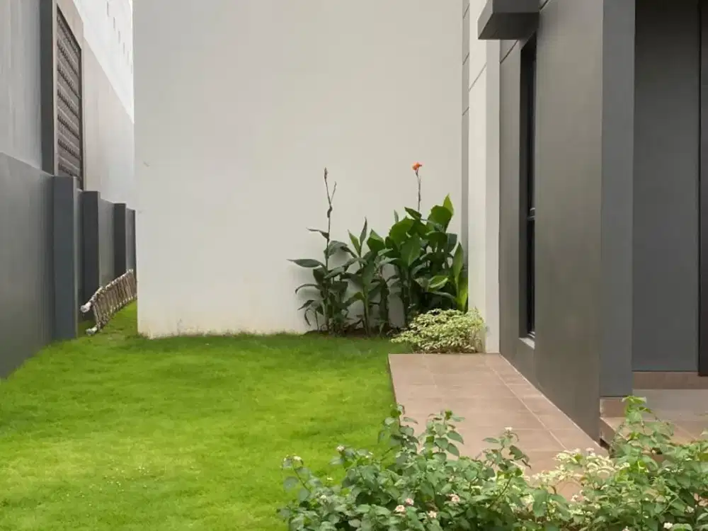 Cuma 18 Jt/M Rumah Di Summarecon Crown Gading *j1380heffry