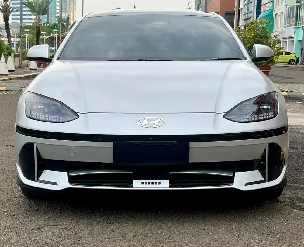 Hyundai Ioniq 6 Signature 2023 Antik Low KM Murah Bekas EV Listrik