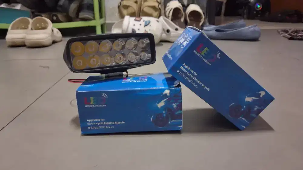 LAMPU TEMBAK LEED
