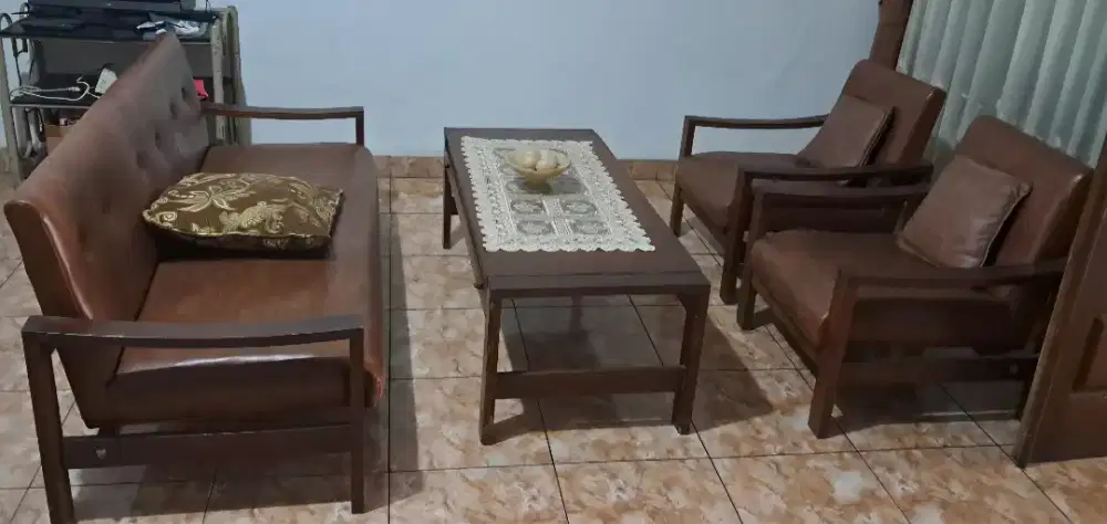 1 Set Meja Kursi Kayu model Vintage