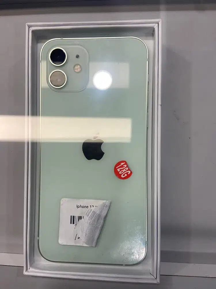 12 basic ready banyak di Appleku Magelang