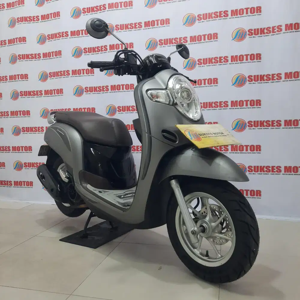 JUAL CEPAT HONDA SCOOPY TAHUN 2018 SEKEN BERGARANSI GRATIS KIRIM