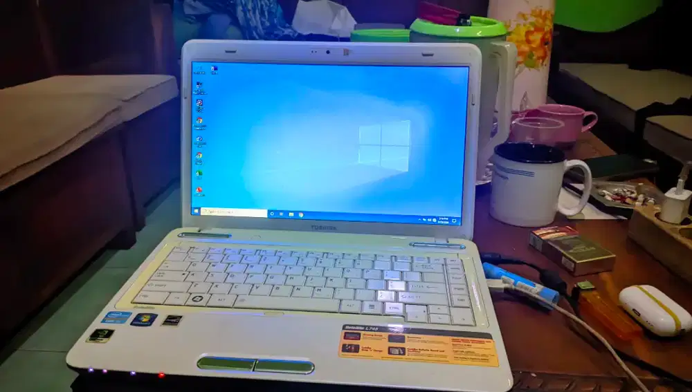Laptop toshiba satellite L745