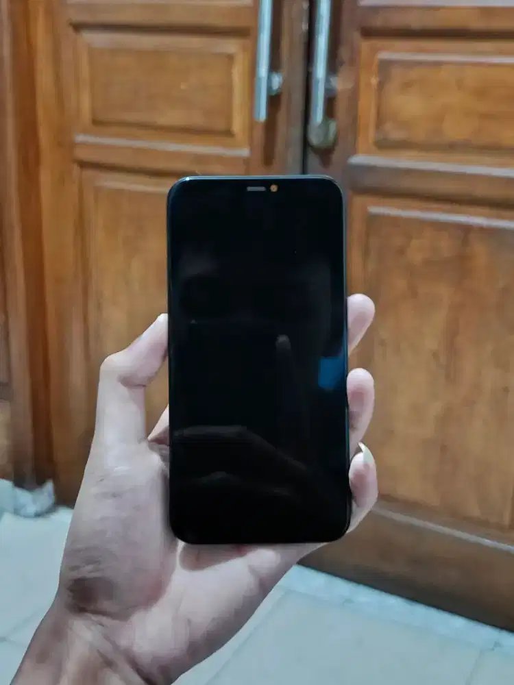 Lcd Iphone 11 lokal merk og
