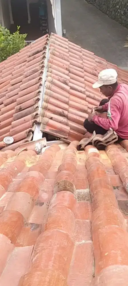 Tukang atap bocor ganti atap renopasi dll