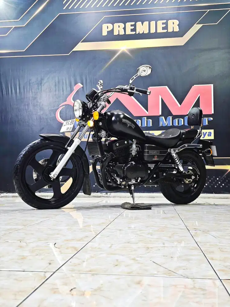 Benelli Patagonian Eagle 250 Carbu TH 2025 siap pakai