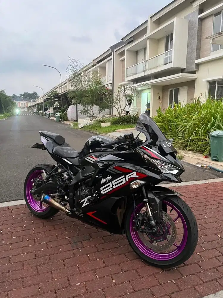 kawasaki zx25r th 2022 QS NON ABS termurah di ZX25R