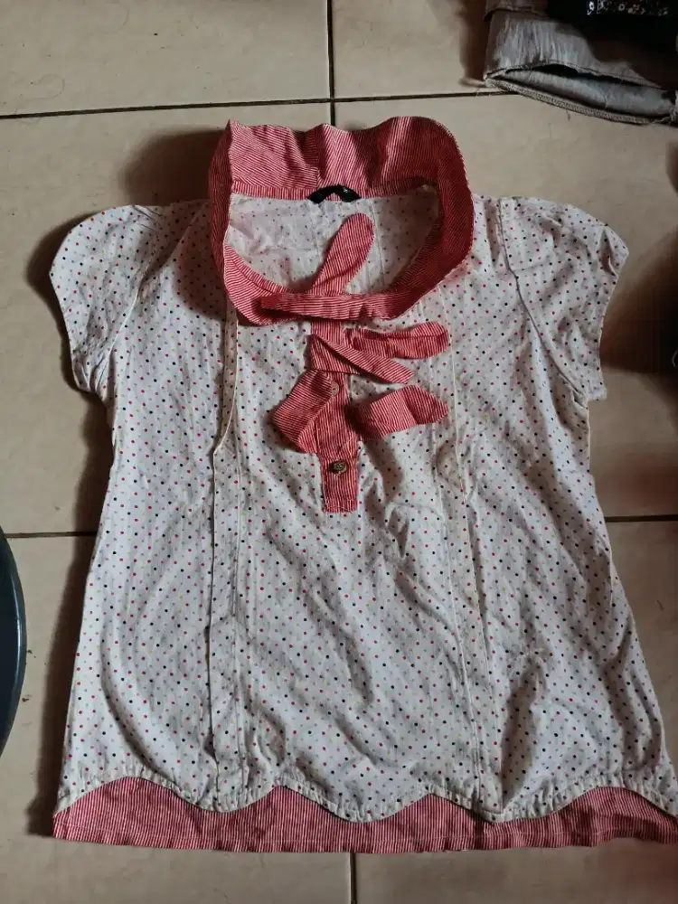 blouse wanita size M