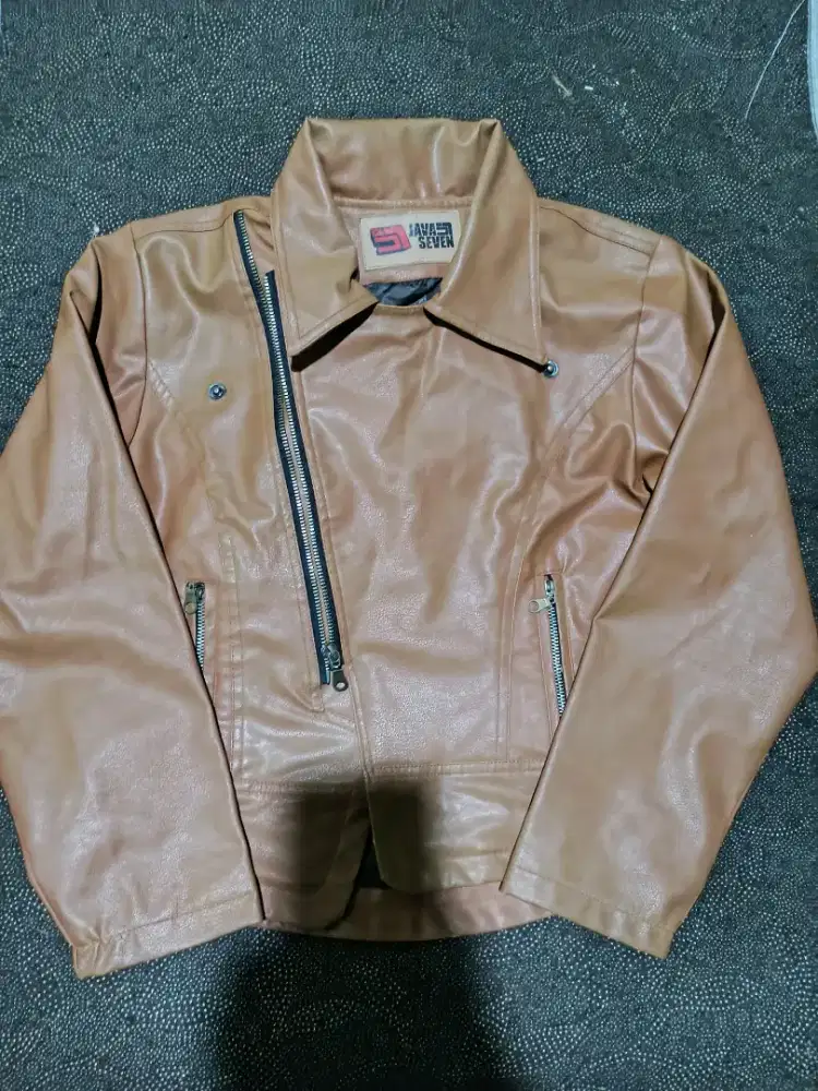 jaket kulit fashion wanita