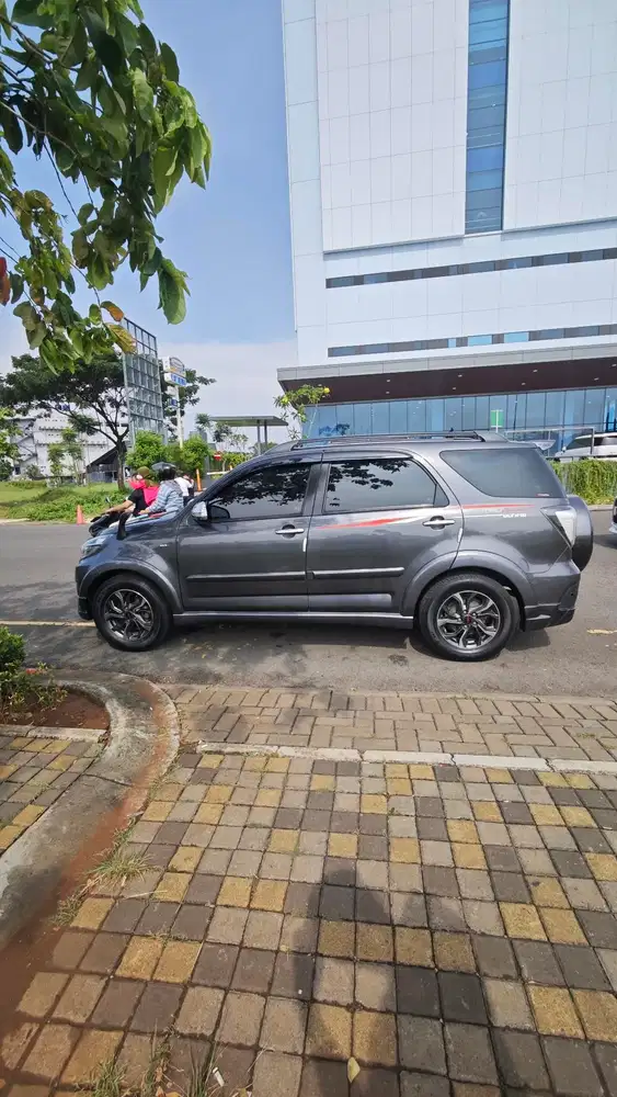 Toyota Rush 2017 Bensin