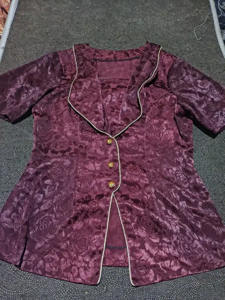kebaya kutubaru size M