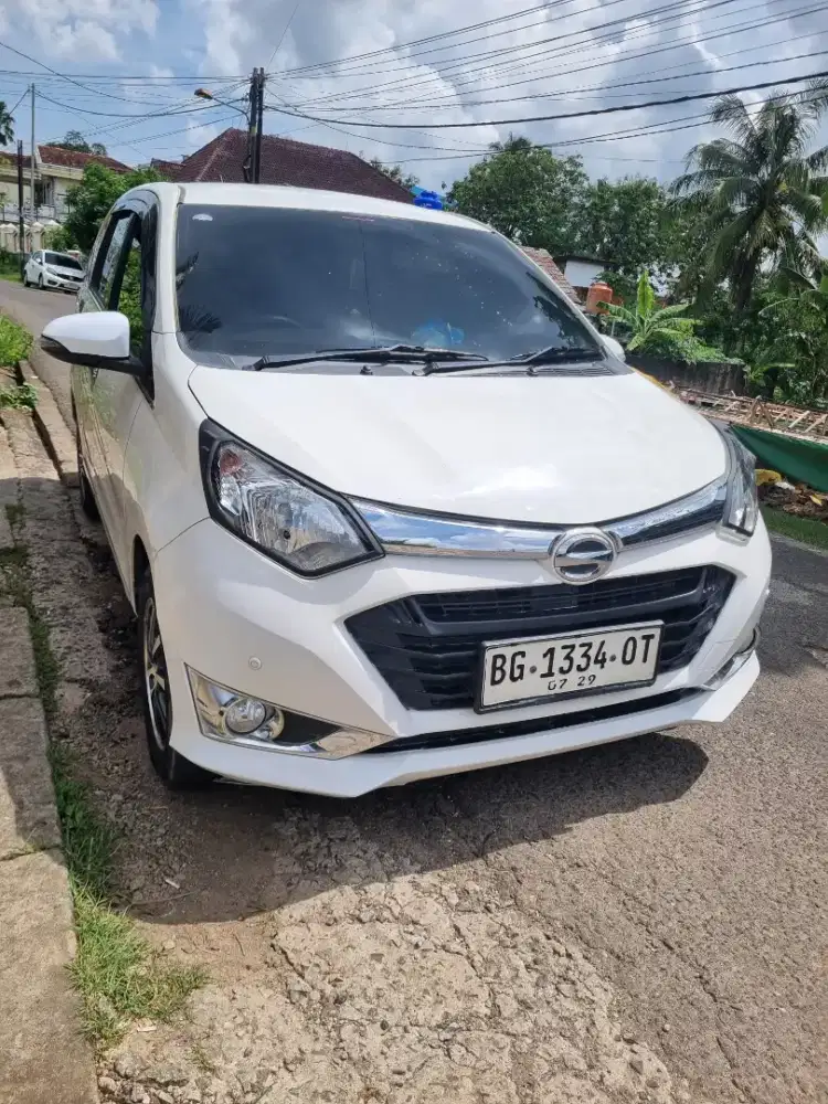 Sigra Type R Deluxe 2019