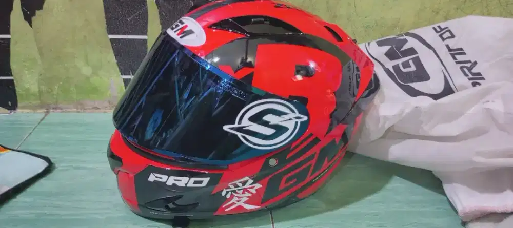 Helm ORI GM masih bagus dan lengkap