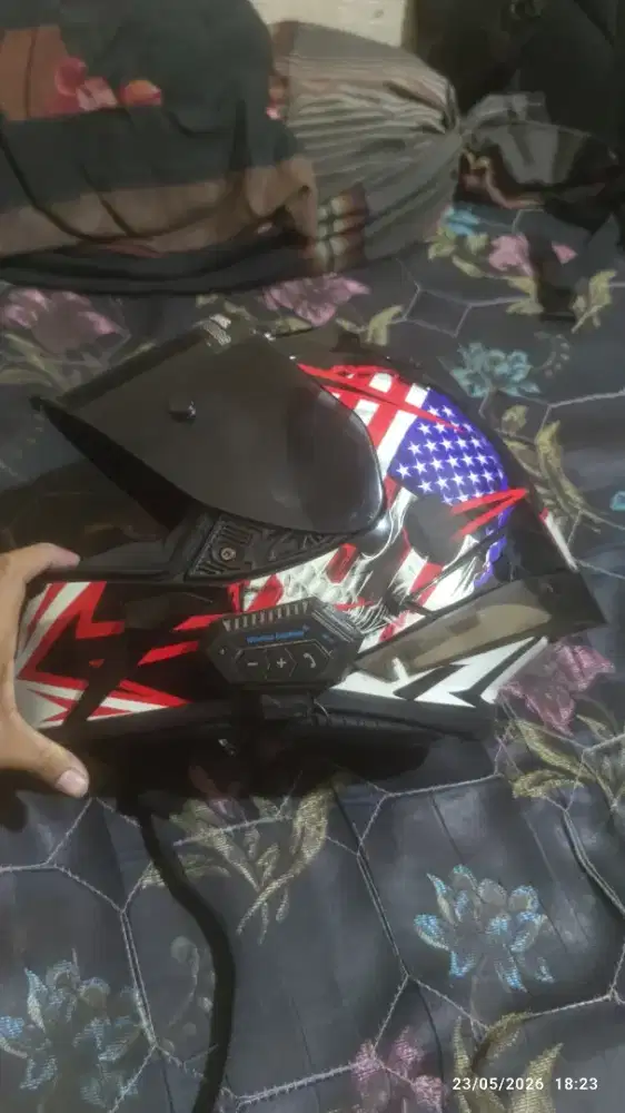 Helm airoh valor sam