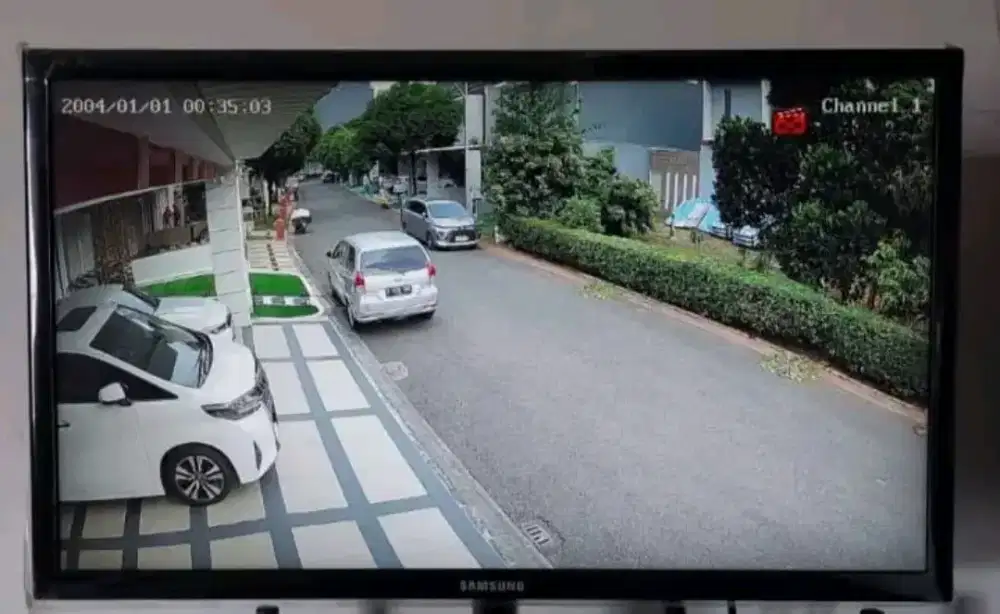 SEDIYA PAKET KAMERA CCTV LENGKAP PLLS JASA PASANG YA