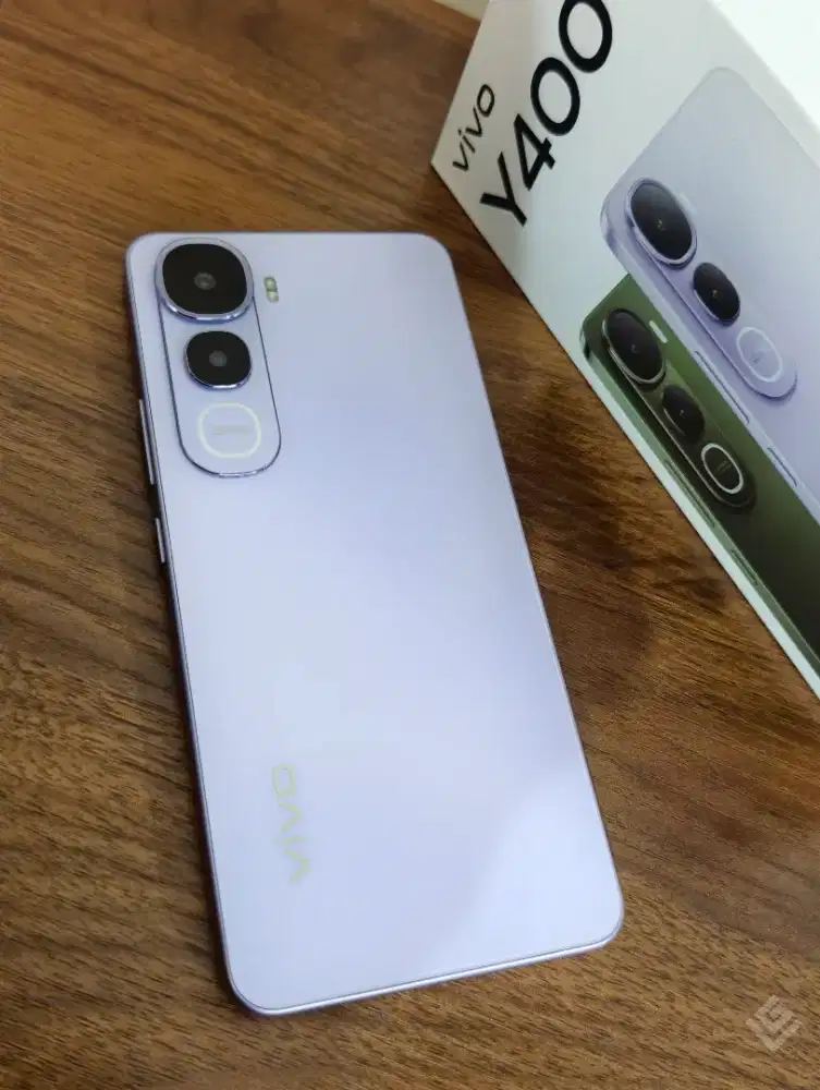 Vivo Y400 8/128 second resmi- ungu